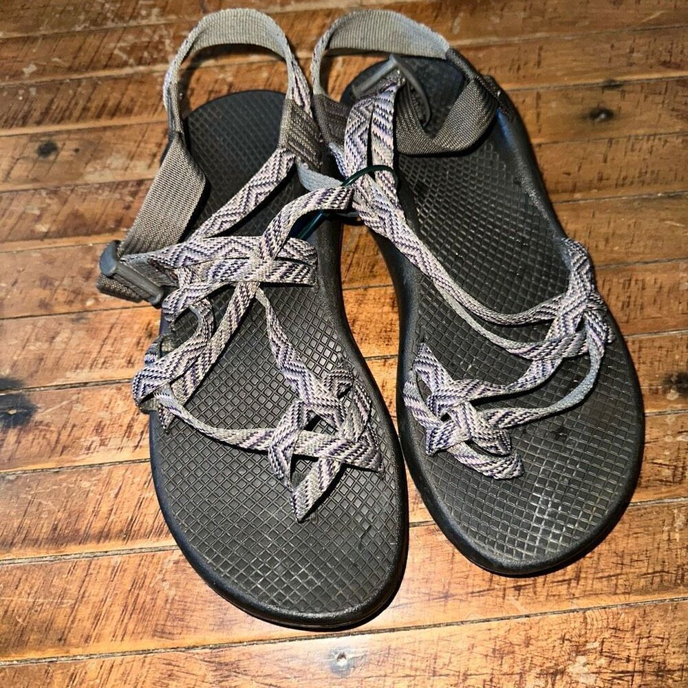 Chaco gray double strap orthotic arch support gorpcore 8 sandals